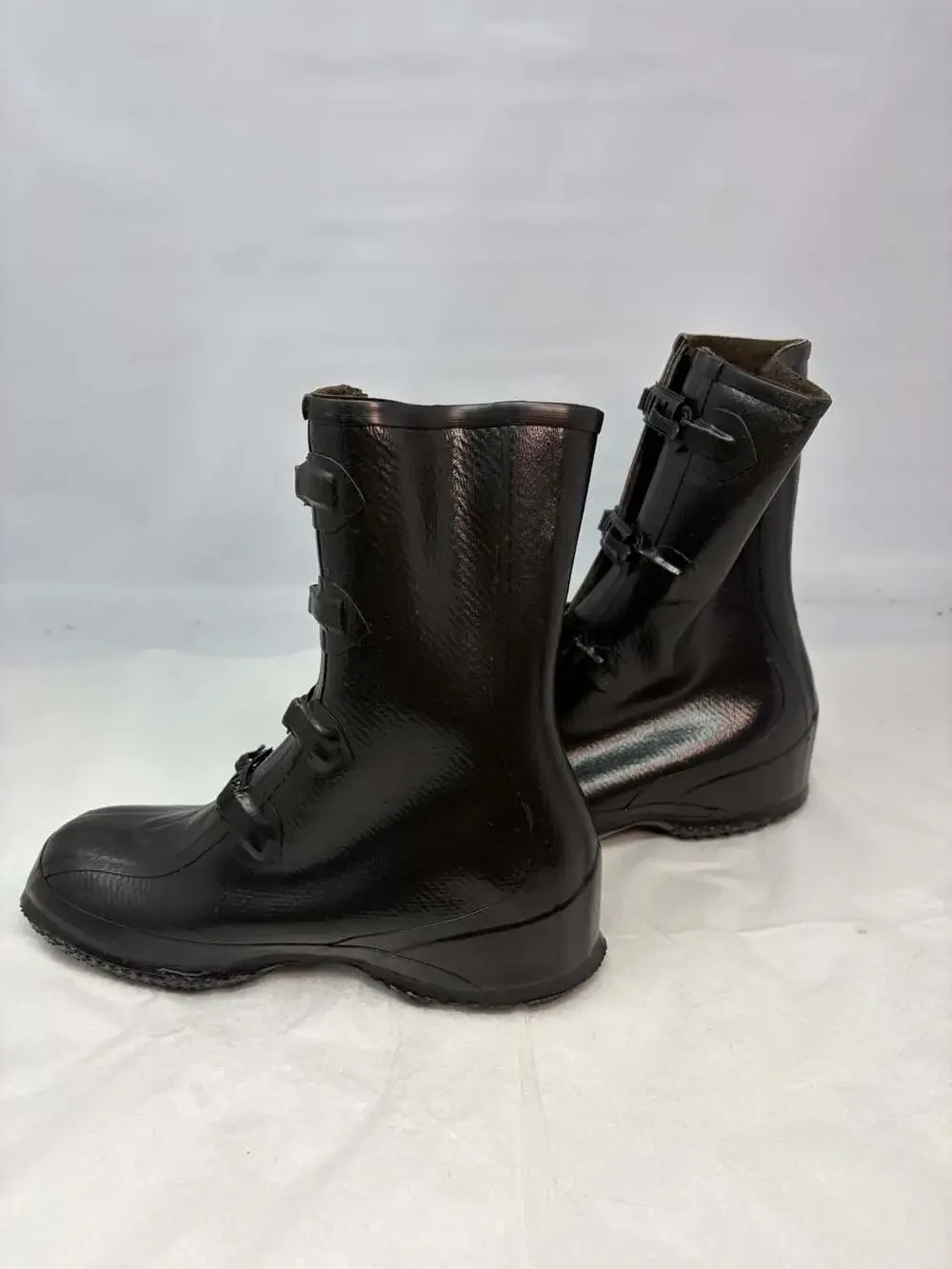 Vintage B.F. Goodrich Zipperless 4 Buckle Rubber Rain Overshoes Galoshes kids 1